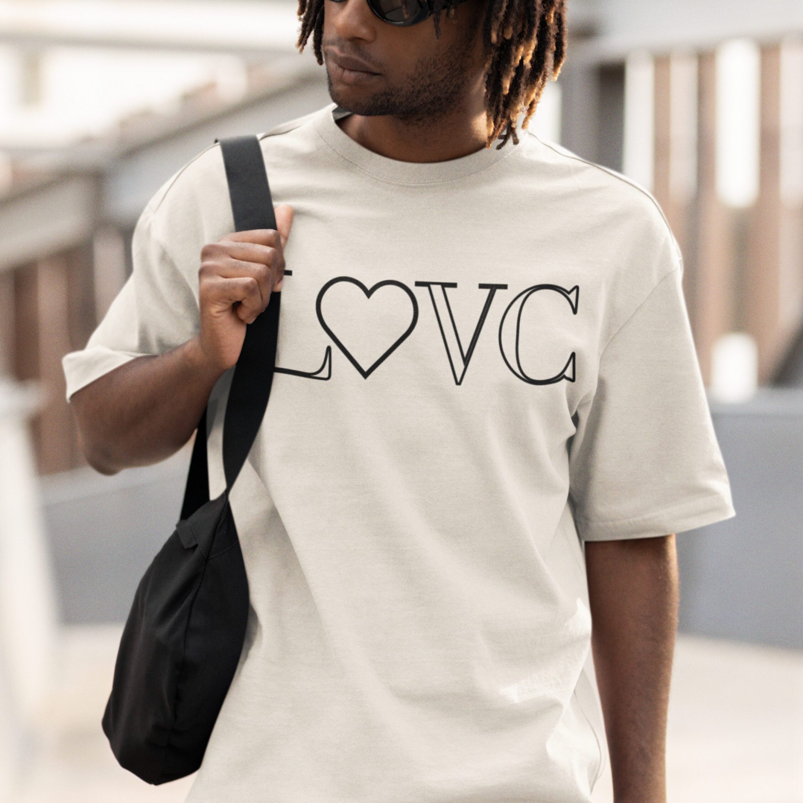 OVERSIZED T-SHIRT - Image 4